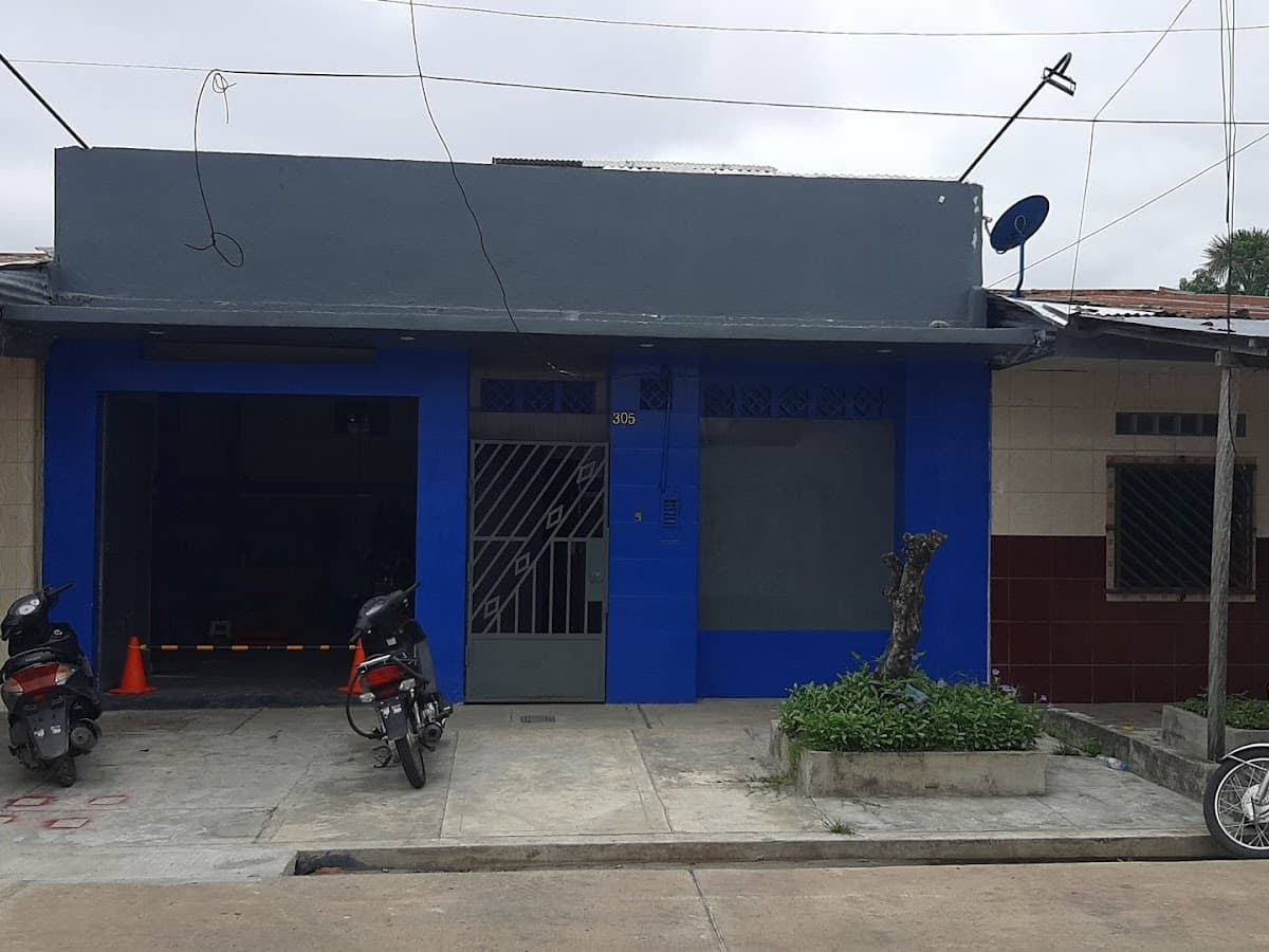 Autopartes Valderrama — foto