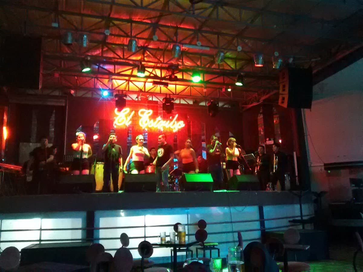 El Nautico Discotek — foto