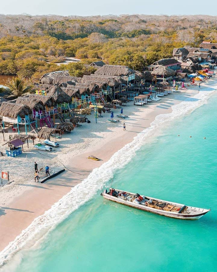 Agencia de viajes Adventure Travel