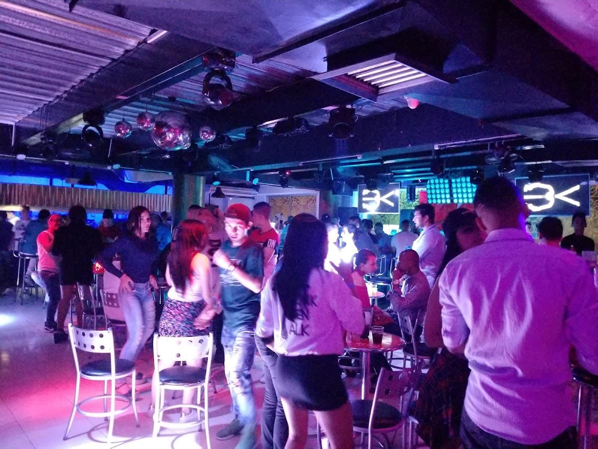 Club Social Magía Blanca Disco/Bar — foto