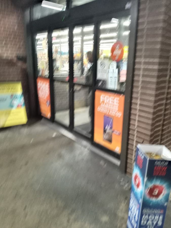 Bravo Supermarkets — foto