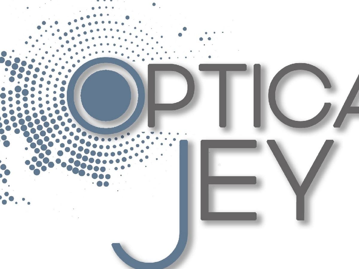 Optica Miruz — foto