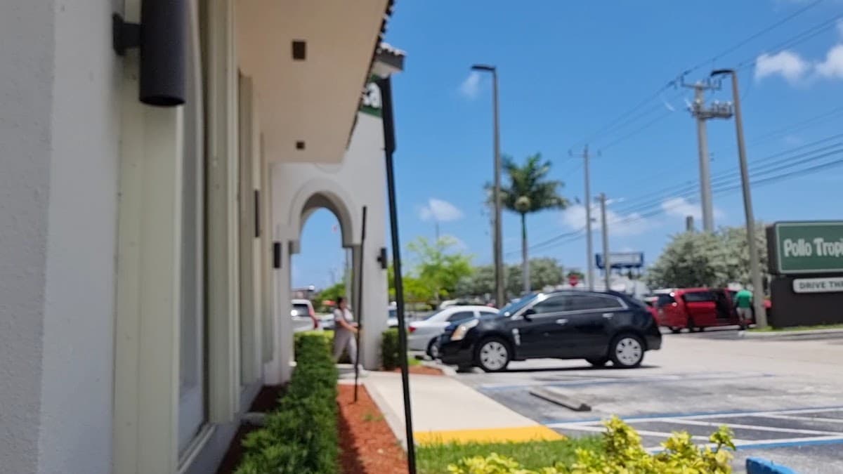 Tanger Outlets West Palm Beach — foto