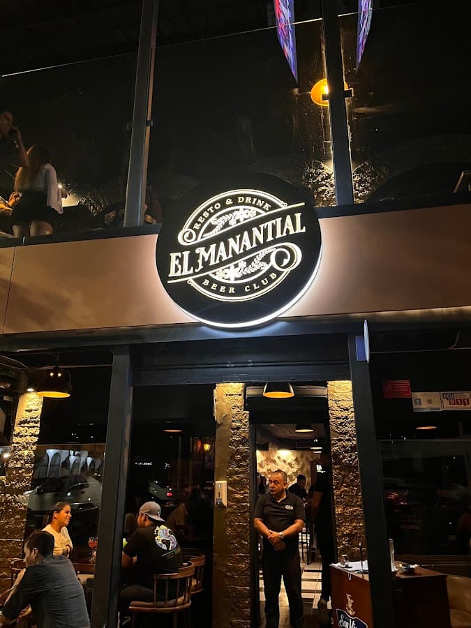 El Manantial