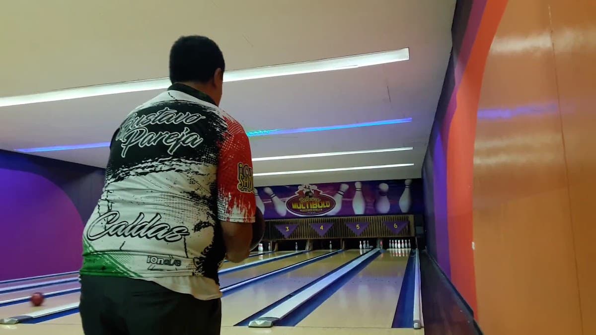 La Bowlera Multibolo — foto