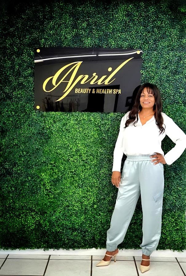 April Beauty & Health Spa (Dominican Salon - Salon Dominicano)