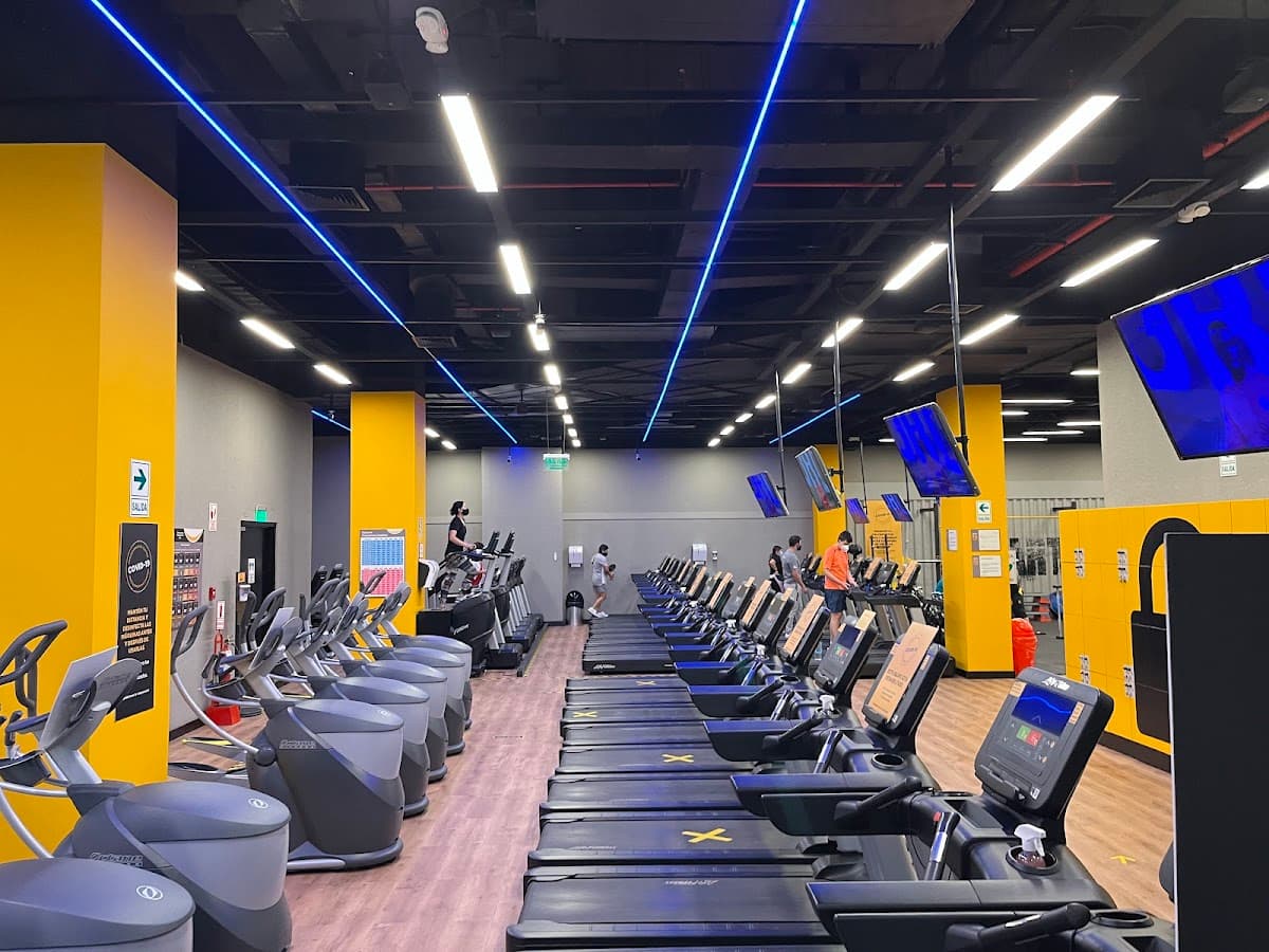 Gimnasio Smart Fit - Mall Plaza Arequipa — foto