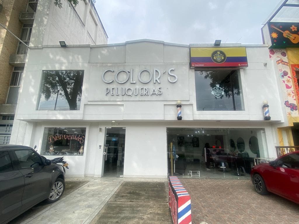 Color's Studio Peluquerias
