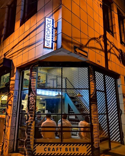 Métropole Beer Lab - Poblado / Cerveza artesanal / Craft beer — foto