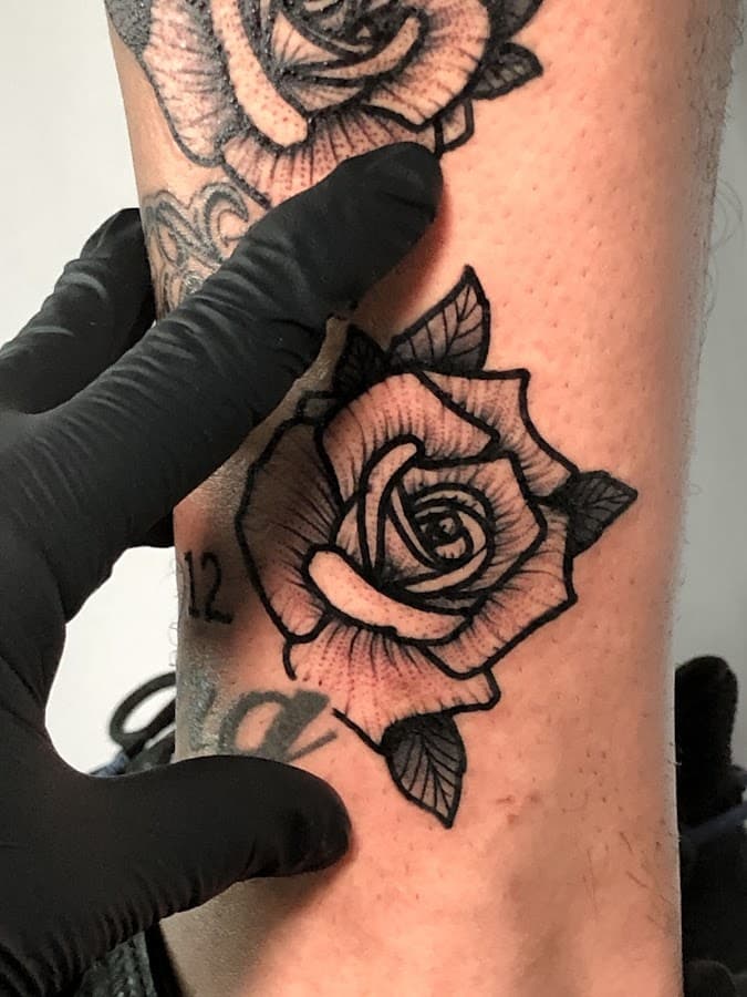 INKUT TATTOO STUDIO — foto
