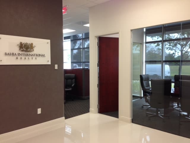 Casas en Miami - Bahia International Realty — foto
