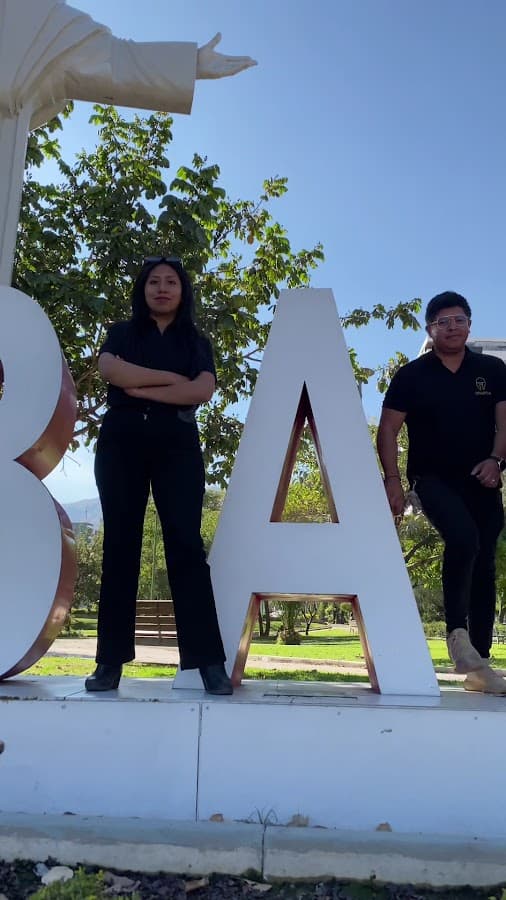 Letras COCHABAMBA — foto