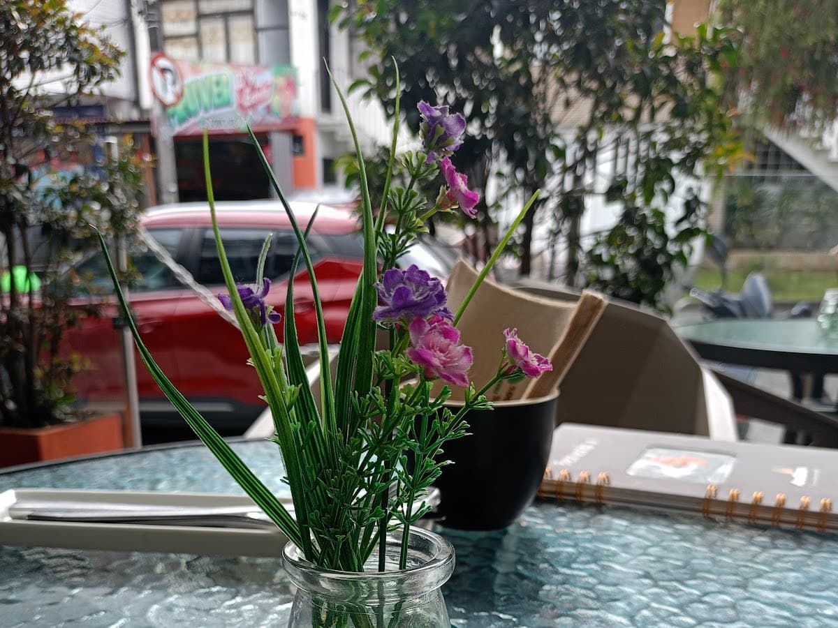 Avellana Brunch Bakery and Coffee — foto