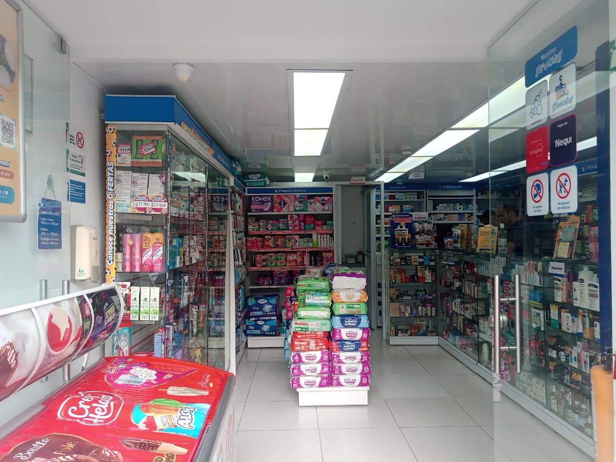 FARMACENTER ELDORADO SUC 5 — foto