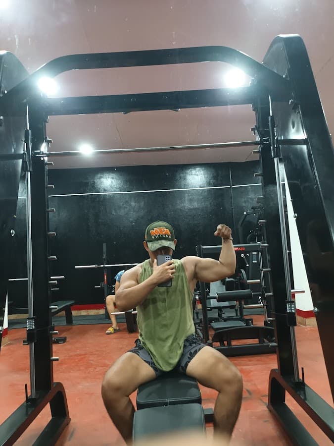 ZUÑIGA GYM — foto