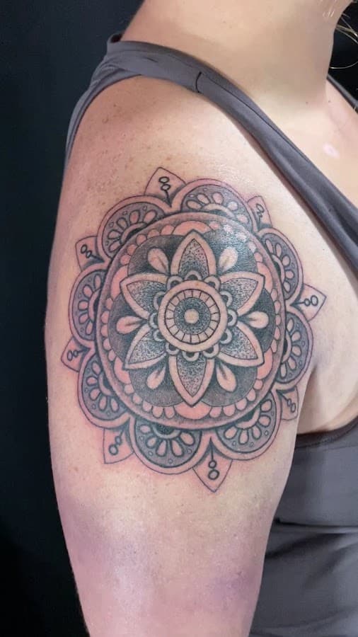 Peacock's Tattoo — foto