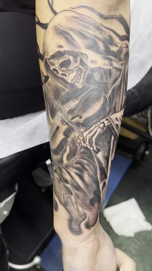 Green Machine Tattoos & Body Piercing — foto
