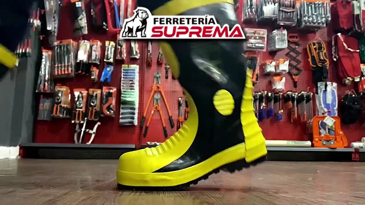 Ferretería Suprema — foto