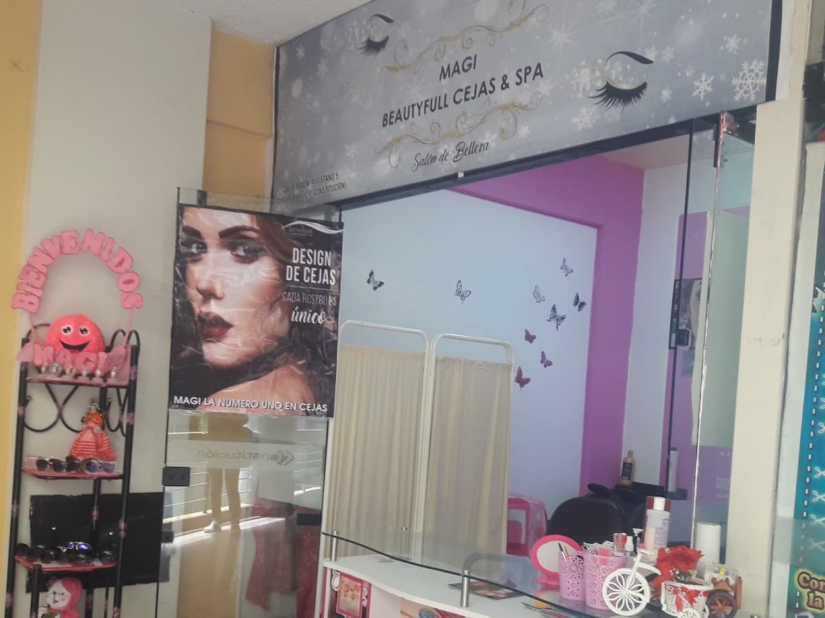 LA FEMME STUDIO — foto