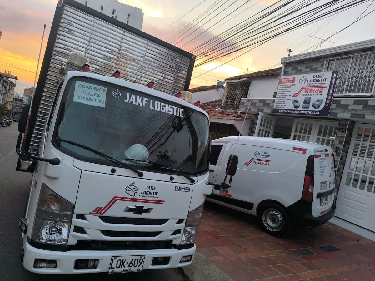JAKE LOGISTIC — foto