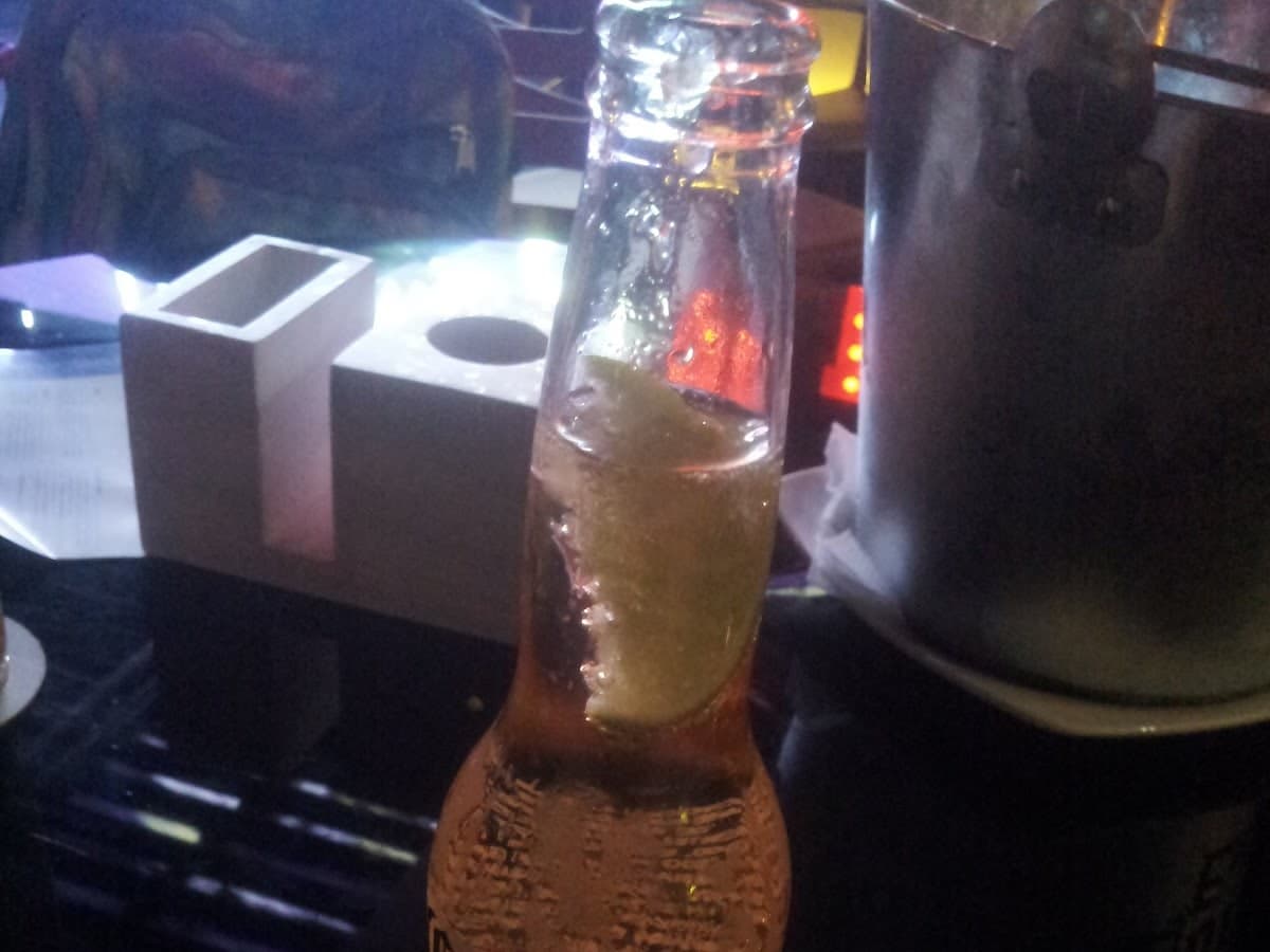 Red Lion | Bar en Guayaquil — foto