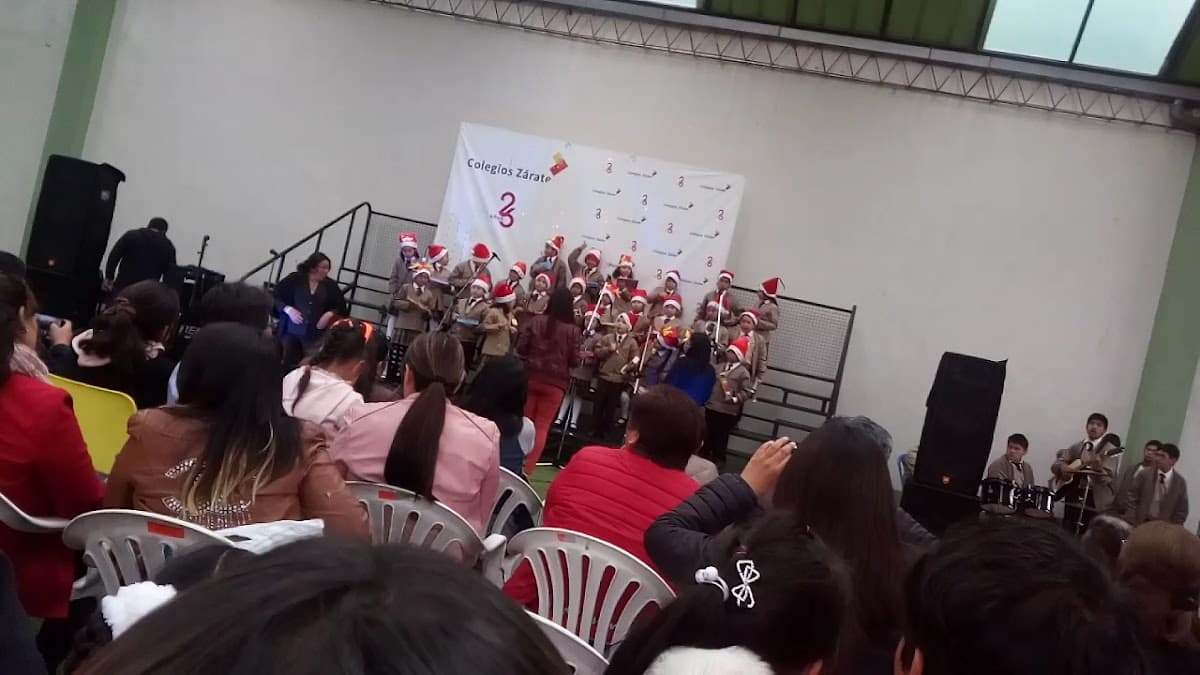 Colegio Zarate — foto