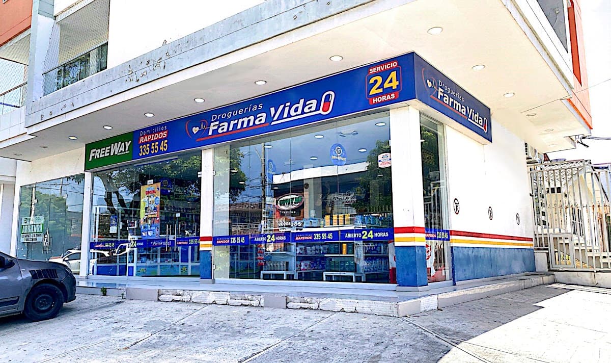 Droguerías Farmavida — foto