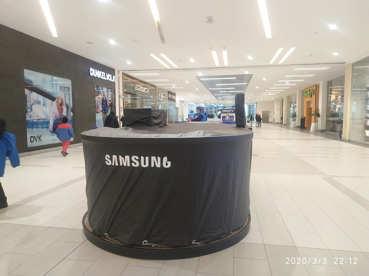 Tienda de Experiencia Samsung Real Plaza Huancayo — foto