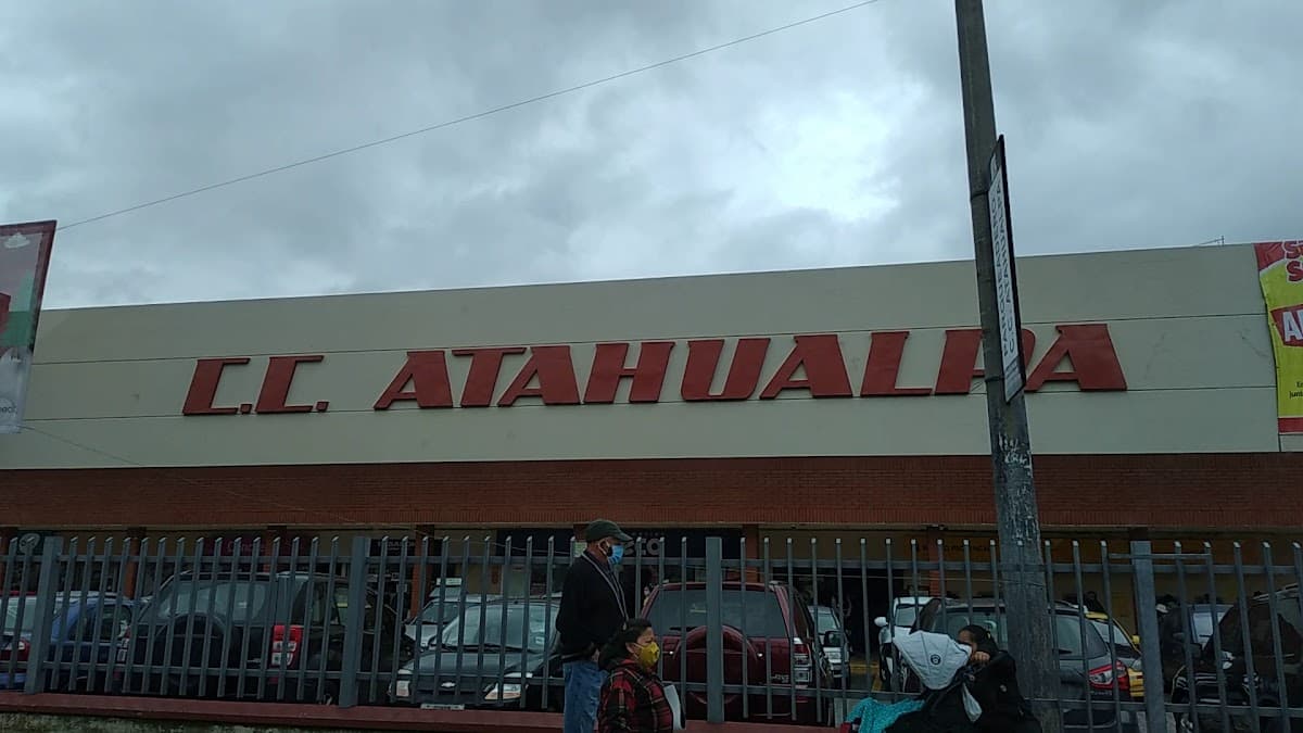 Centro Comercial Atahualpa — foto