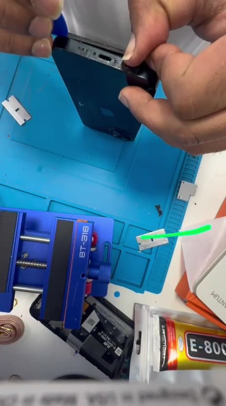 Talk N' Fix Cell Phone Repair Jacksonville Walmart — foto
