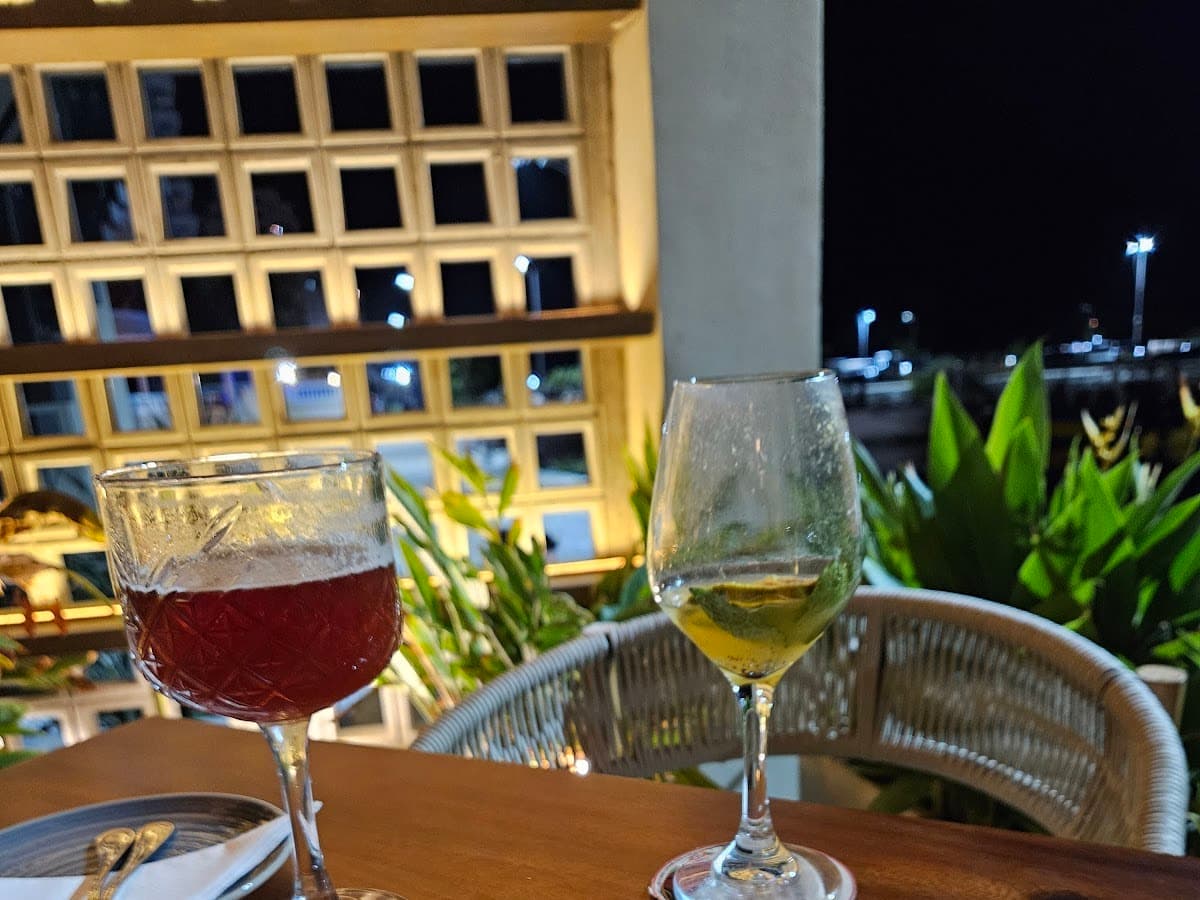 Serena Tropical Bistro — foto