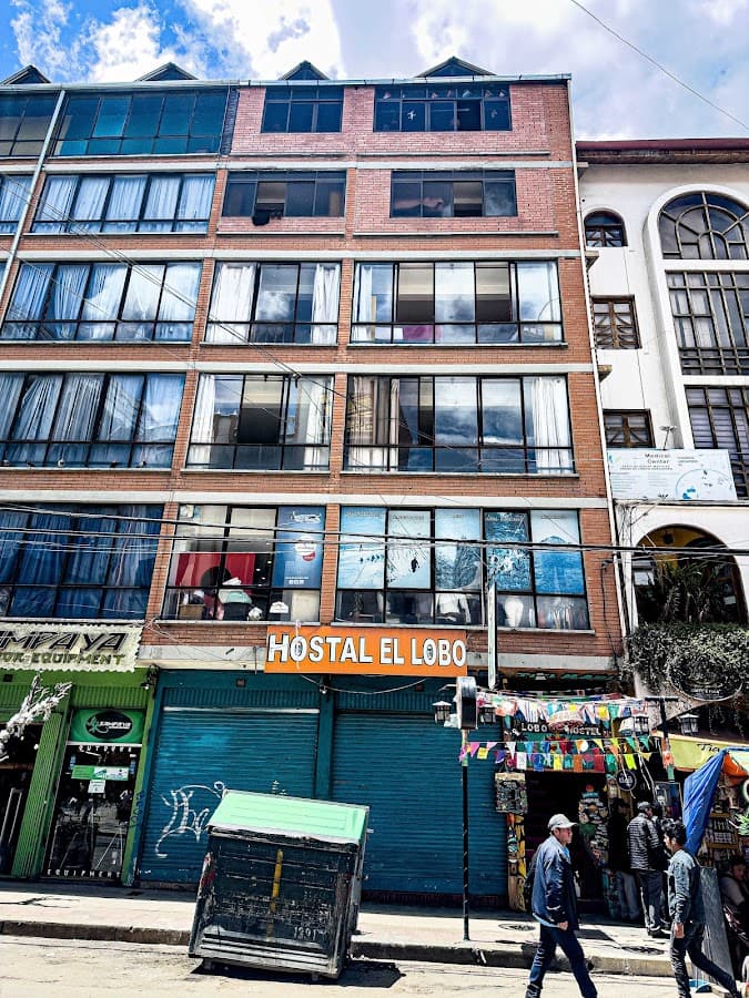 Lobo Hostel La Paz