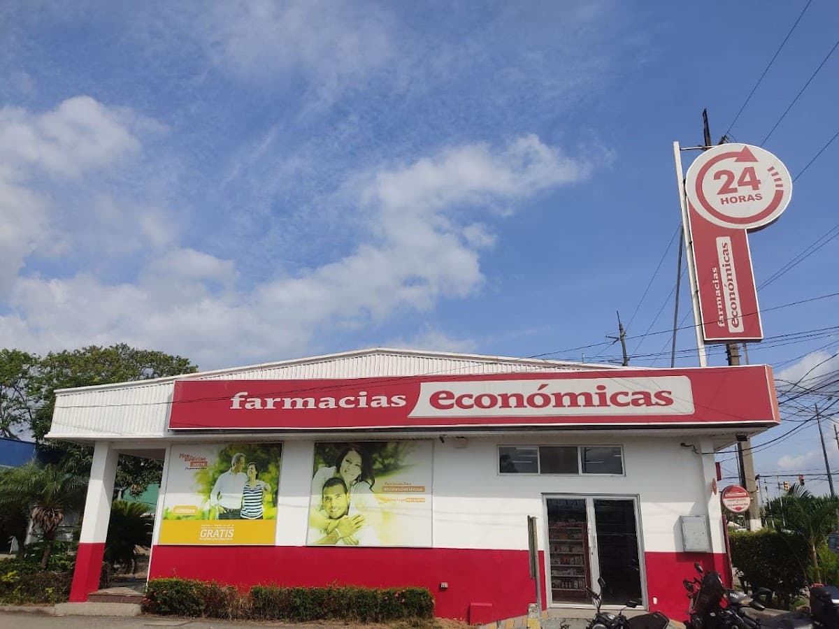 Farmacias Economicas Guayaquil Av Perez Castro — foto
