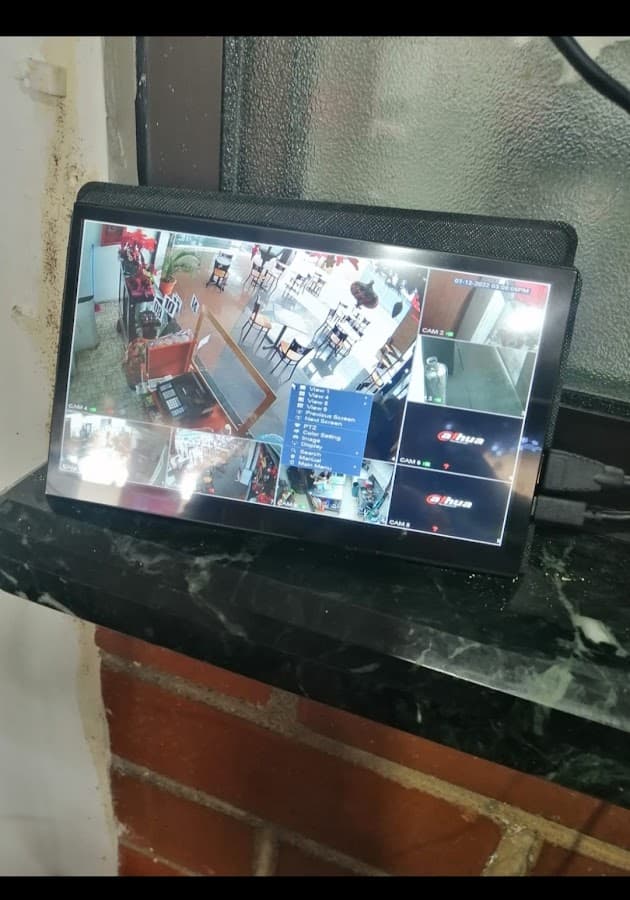 CÁMARAS DE SEGURIDAD CCTV Y ALARMAS — foto