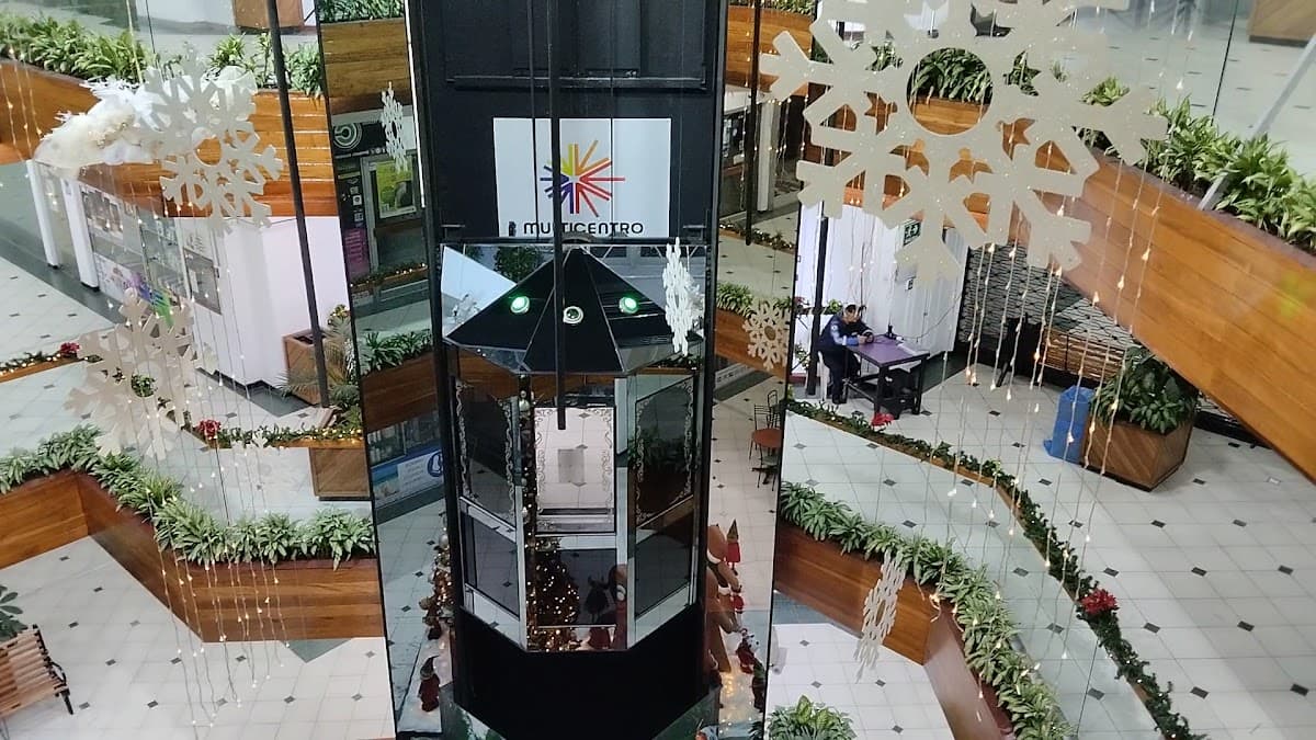 Multicentro Shopping Center — foto
