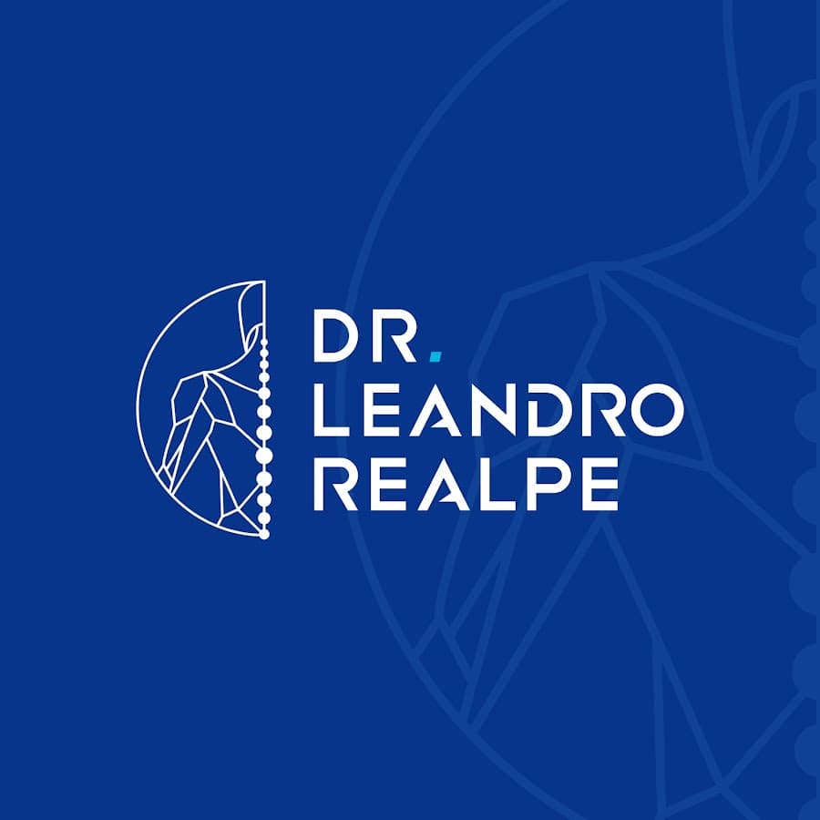 Dr. Leandro Realpe – Médico Especialista en Fisiatría — foto