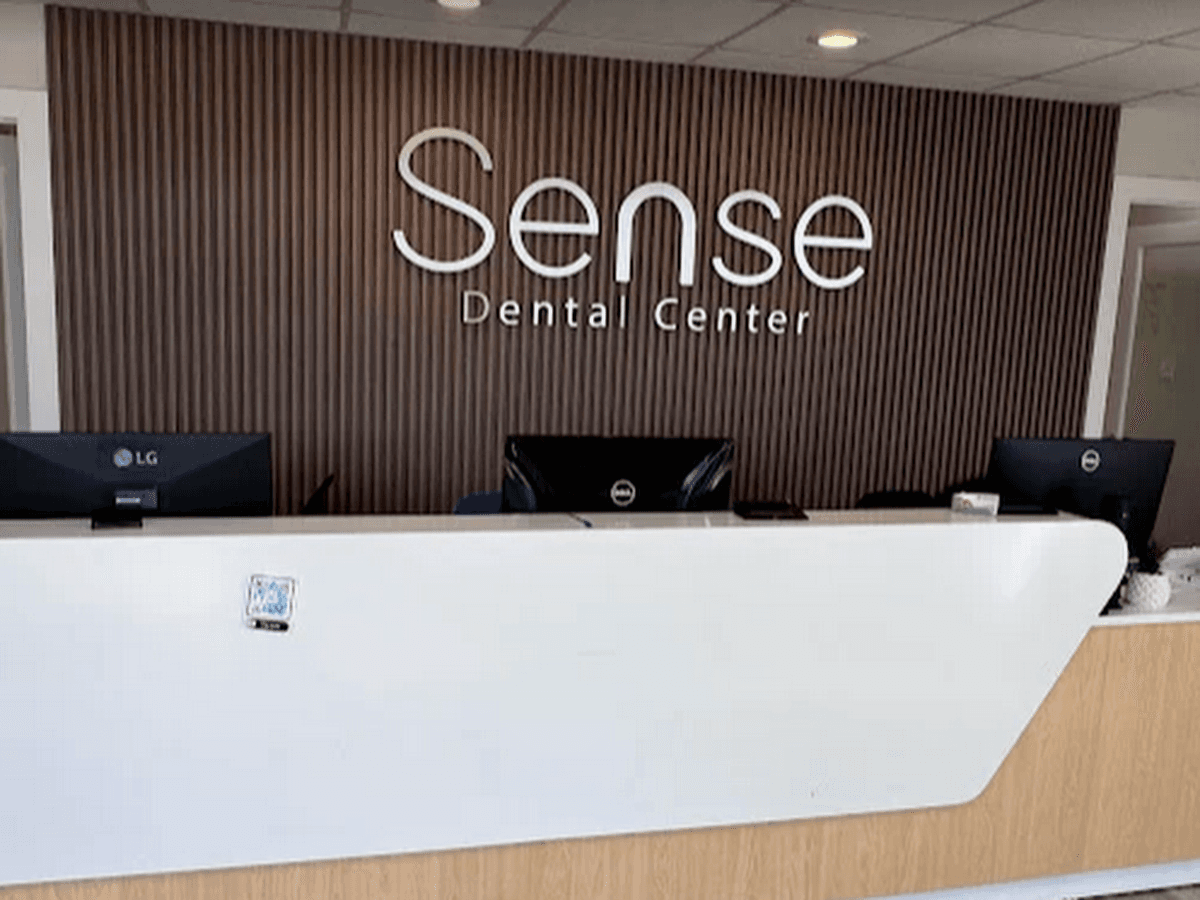 East West Dental — foto