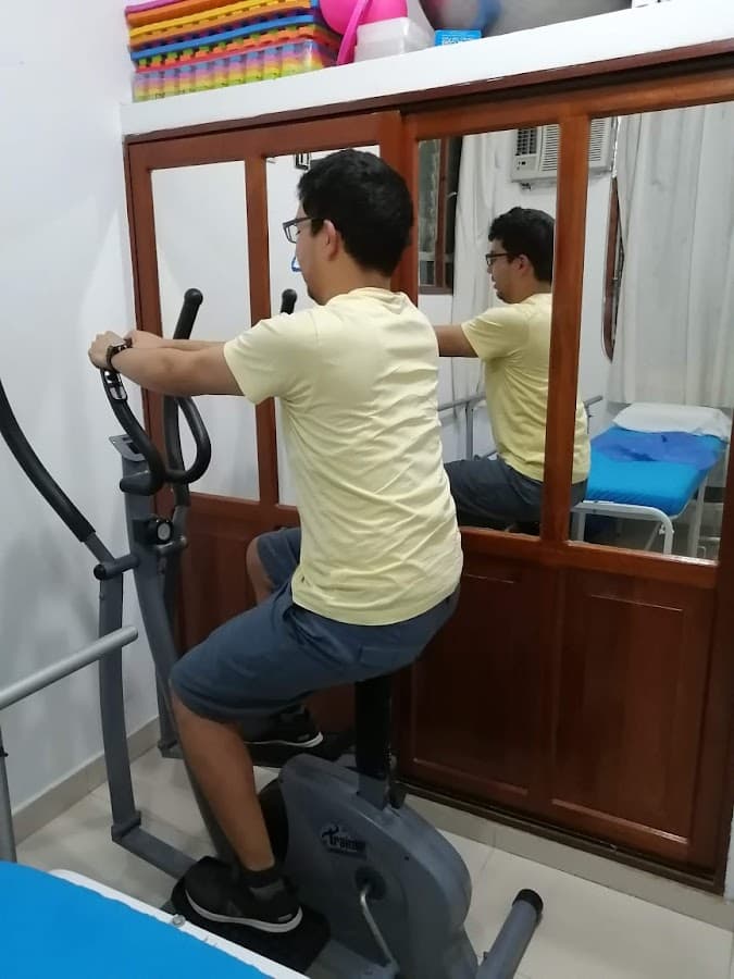 FISIOVIVA - FISIOTERAPIA — foto