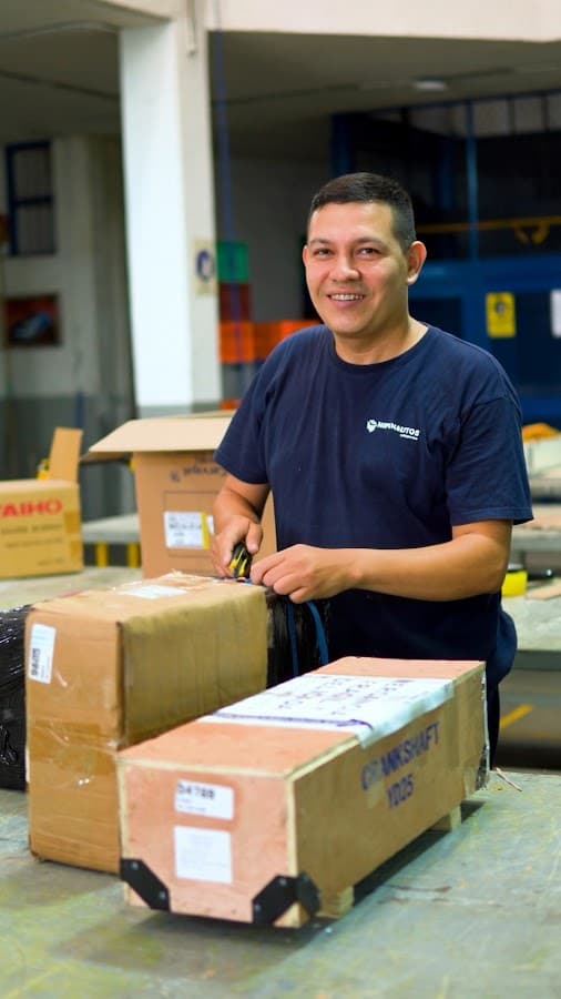NIPONAUTOS Autopartes — foto