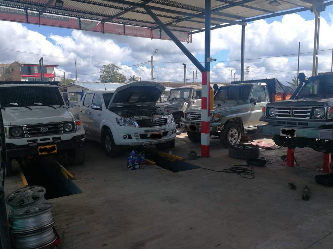 Multicentro Automotriz Narváez — foto
