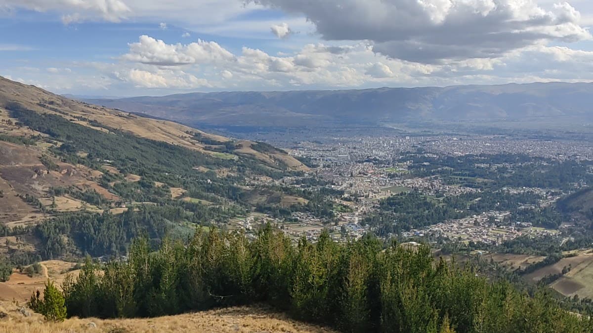 Parque Ecológico de Los Pinos - Cochas Chico. — foto
