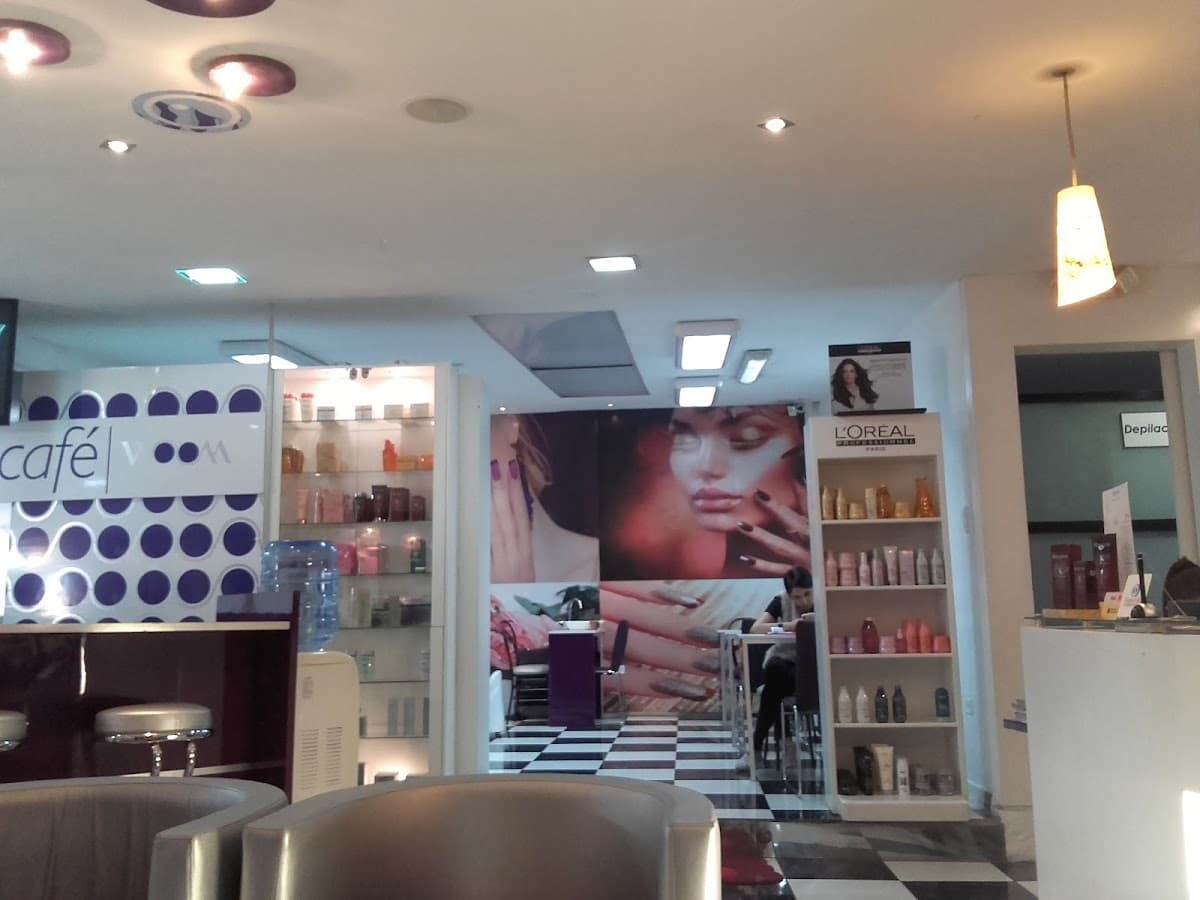Woom Peluquería y Spa