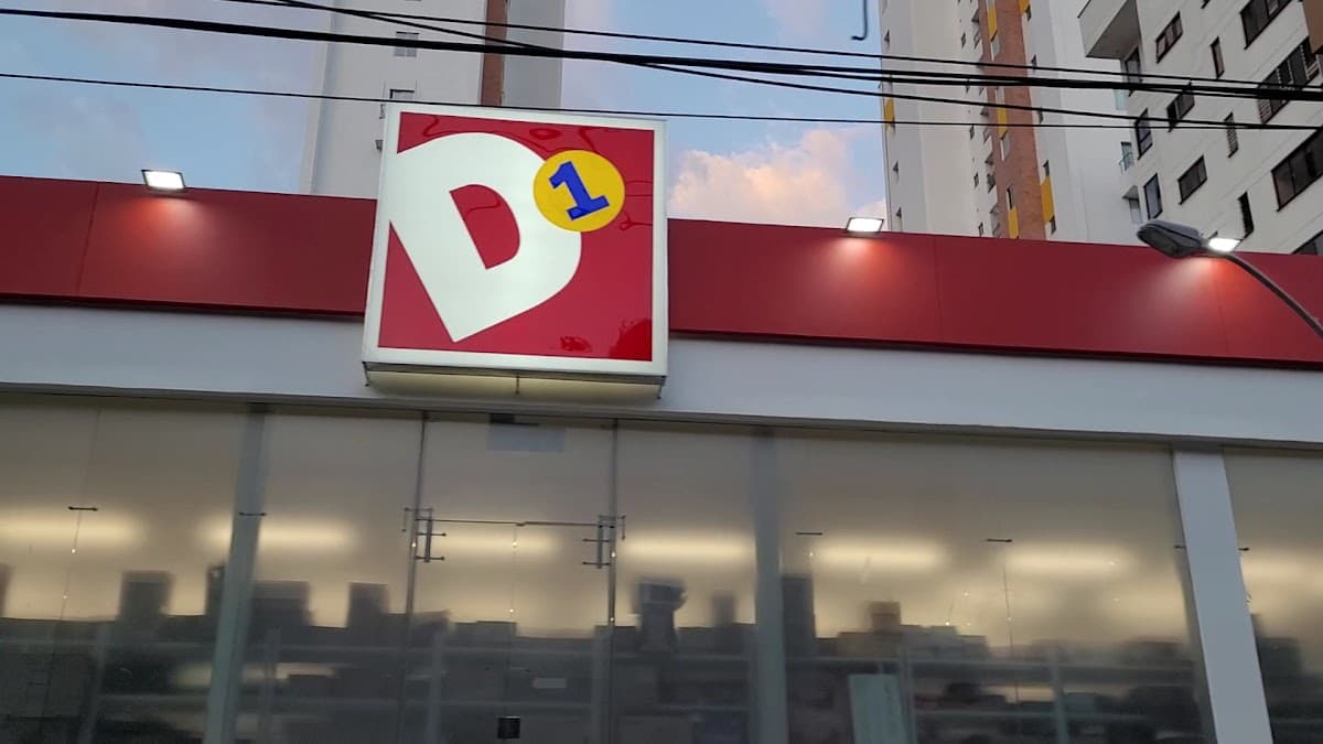 Tiendas D1 - Avenida Cero — foto