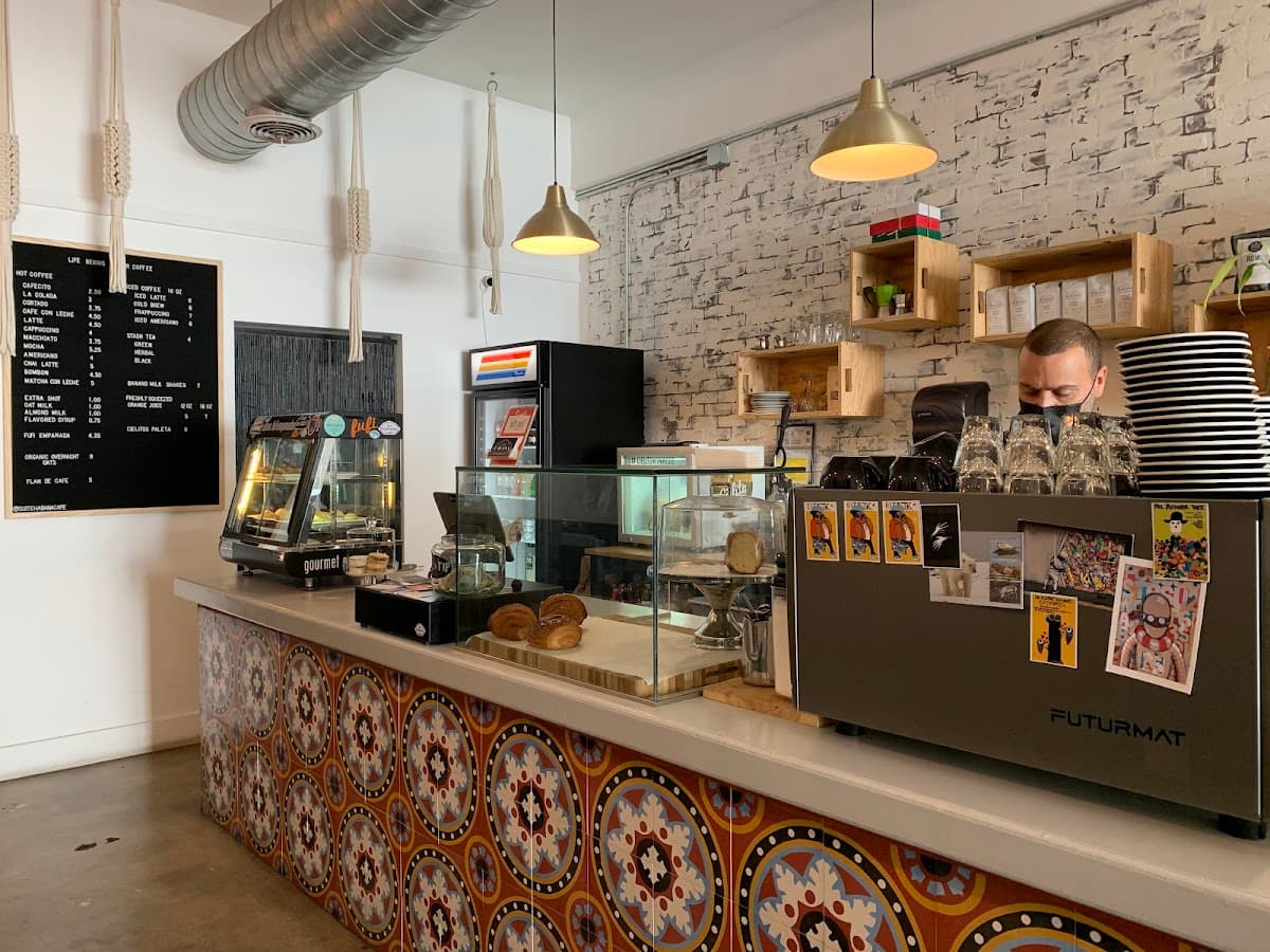 Suite Habana Cafe
