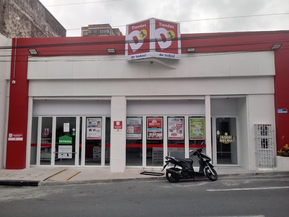 Tiendas D1 - La Pola — foto