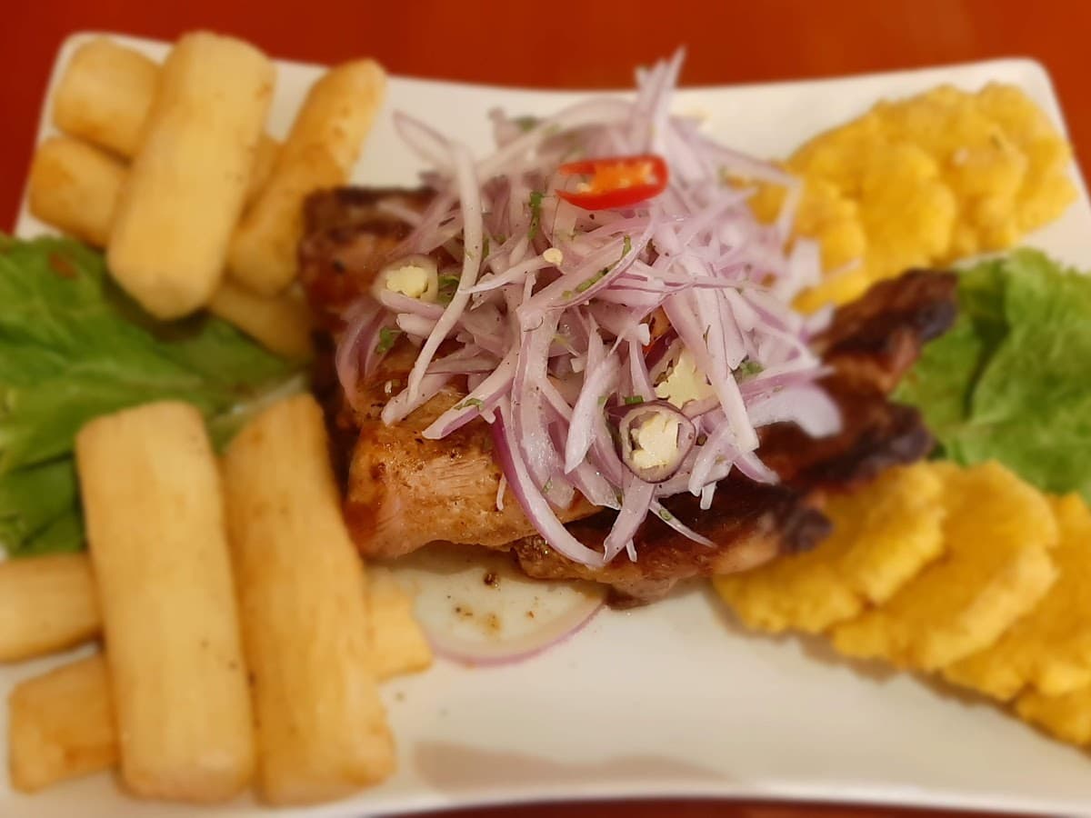 Restaurante Lomos Y Costillas - Piura — foto