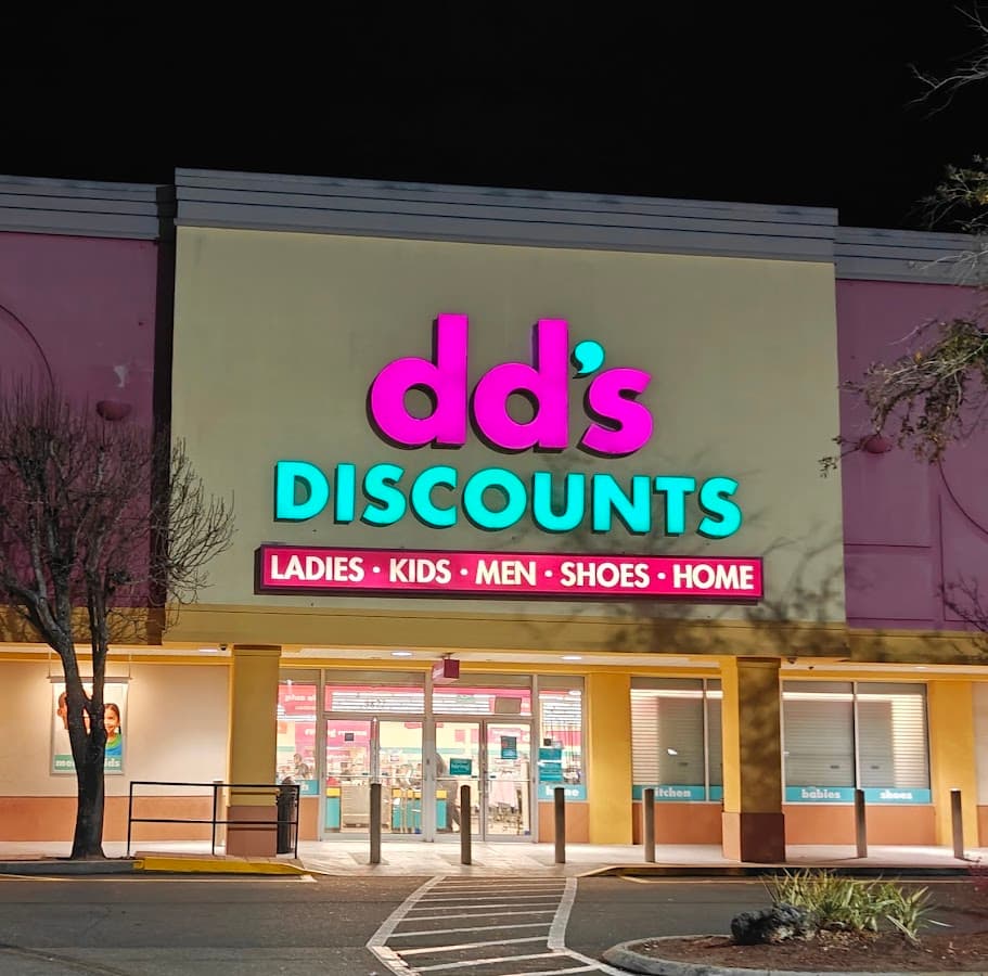 dd's DISCOUNTS