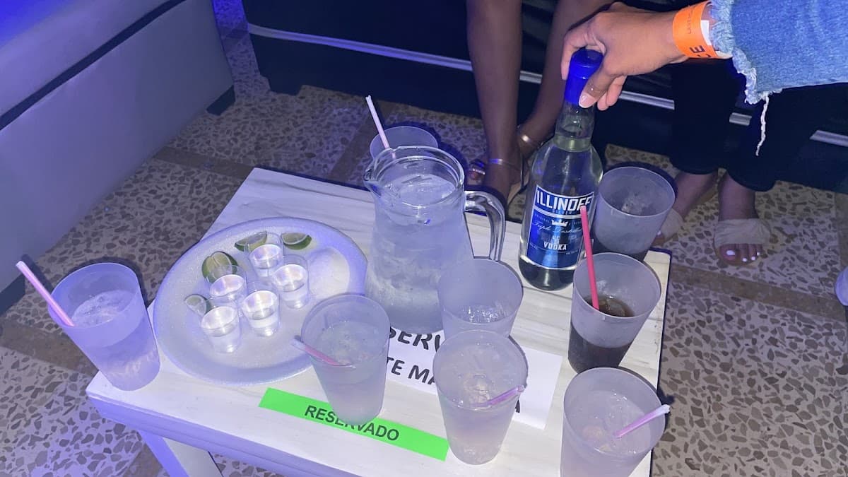 CLUB SPACE urdesa — foto
