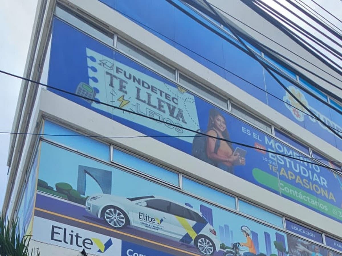 ELITE CENTRO DE ENSEÑANZA AUTOMOVILISTICA BARRANQUILLA