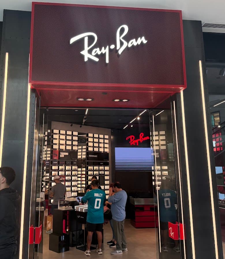 Ray-Ban